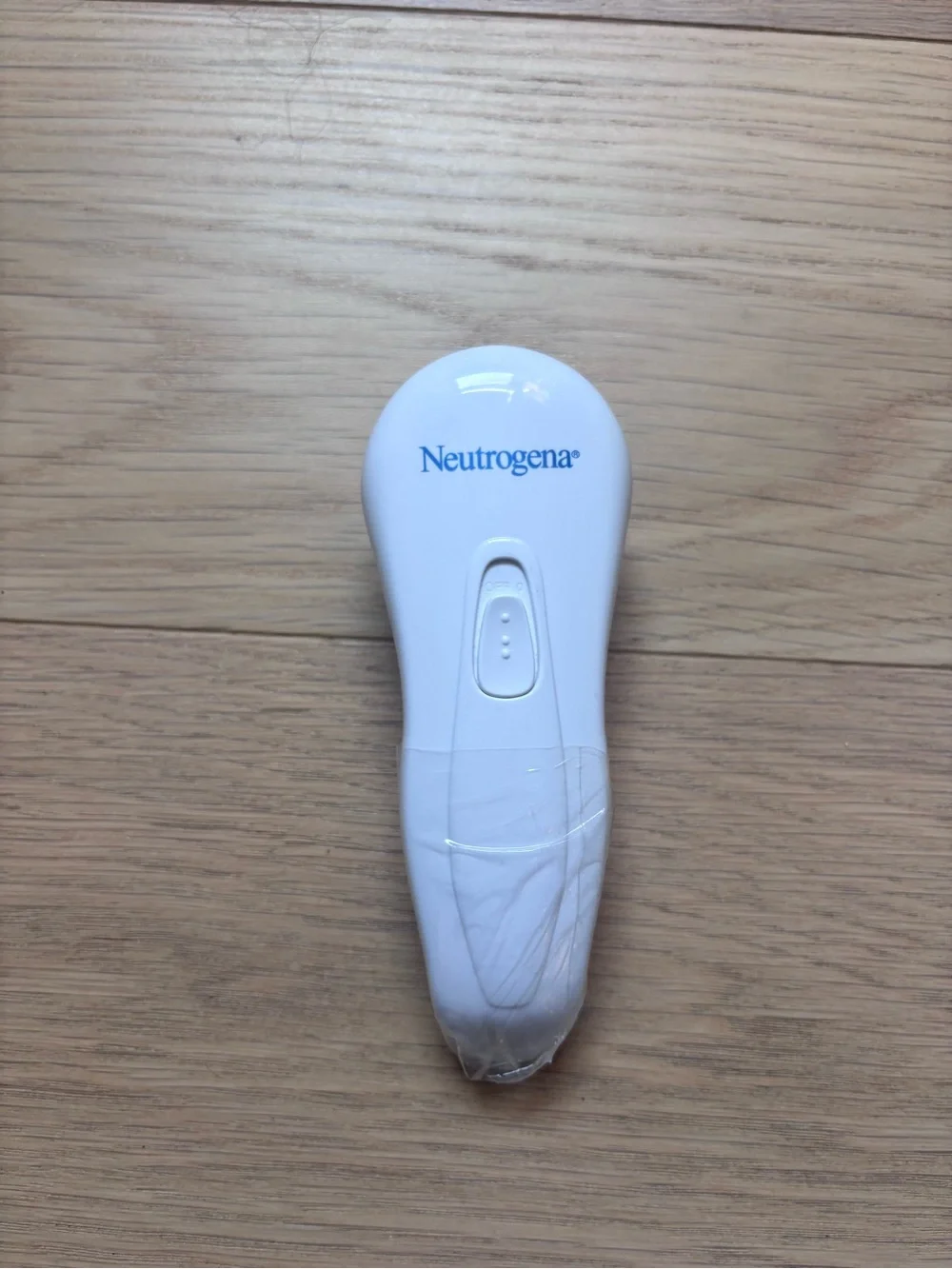 Neutrogena Microdermabrasion Facial Cleansing Brush Device No Pads or Batteries